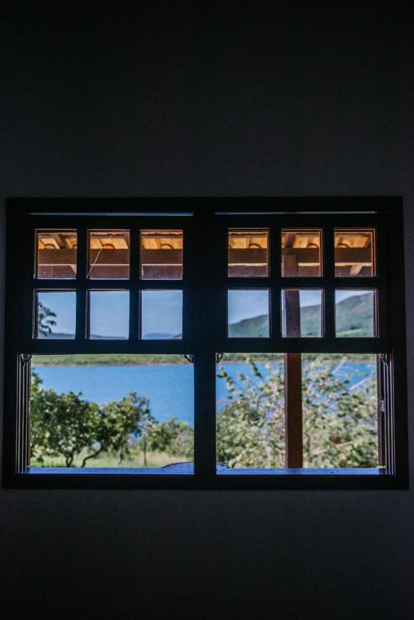 Pousada Enseada Da Ilha Capitólio エクステリア 写真